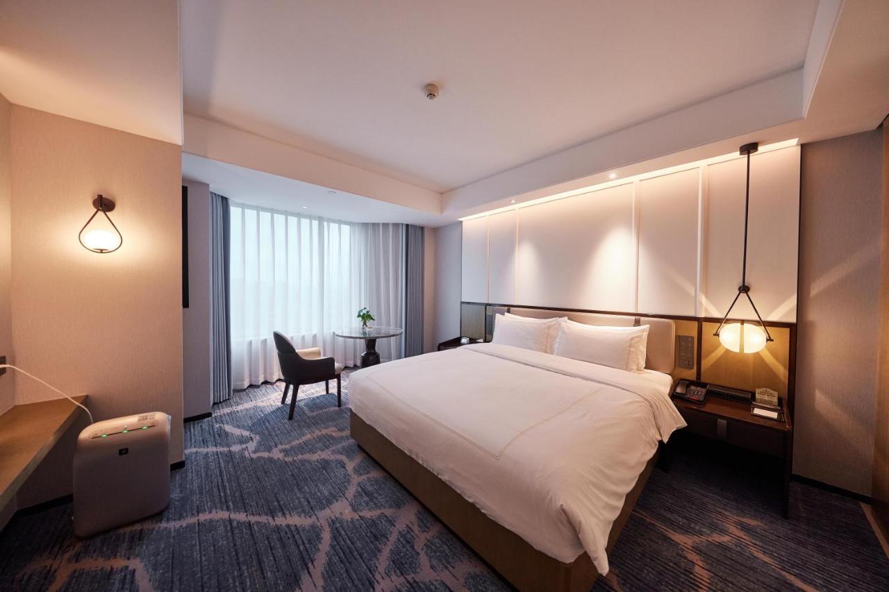 Shu Guang International Hotel Nanquim Exterior foto