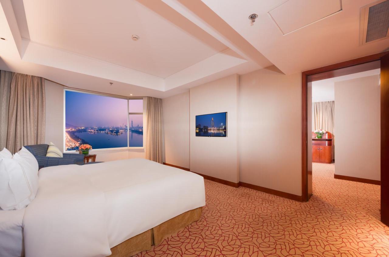 Shu Guang International Hotel Nanquim Exterior foto